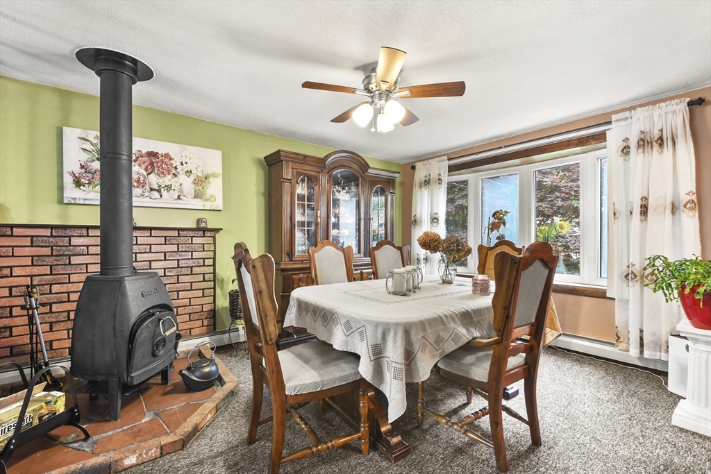 288 Norman Street Fall River, MA 02721 - Photo 6 of 33