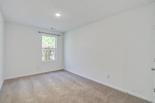 $2,150 | 200 Woodward Road, Goose Creek, SC 29445