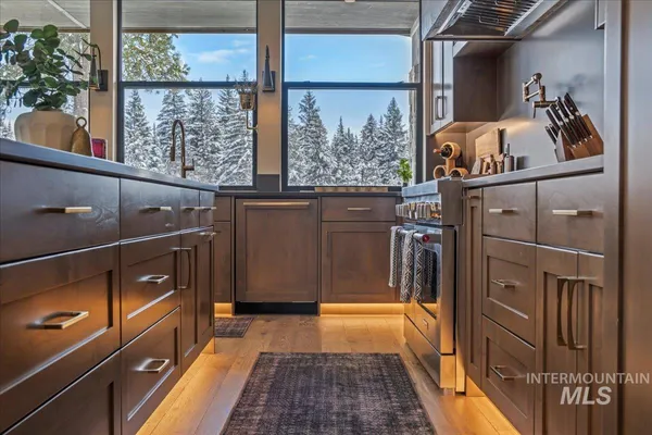 $2,399,000 | 18 Arnica Lane, McCall, ID 83638
