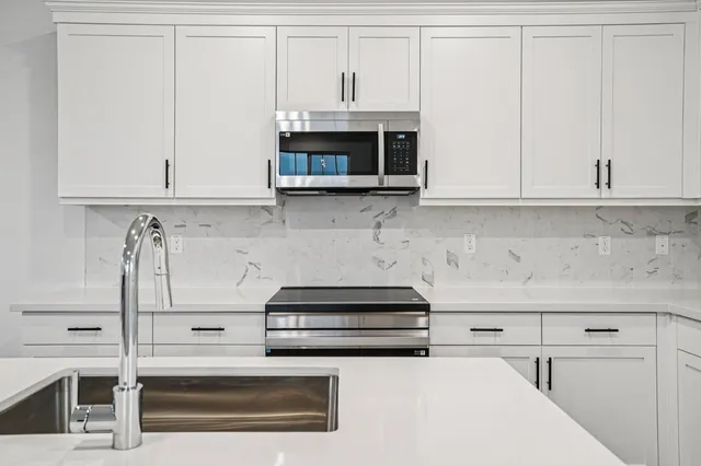 $564,990 | 6435 Jacinto Avenue, Sacramento, CA 95823