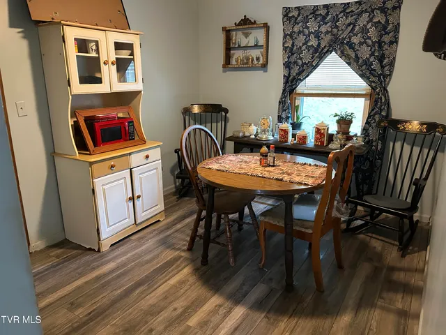 $85,000 | 147 Gilmore Street, Clinchco, VA 24226