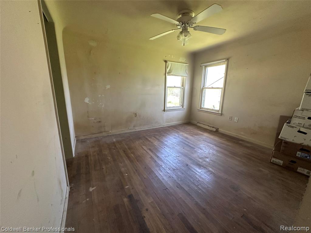 190 Davis Lake Road Lapeer, MI 48446 - Photo 4 of 18
