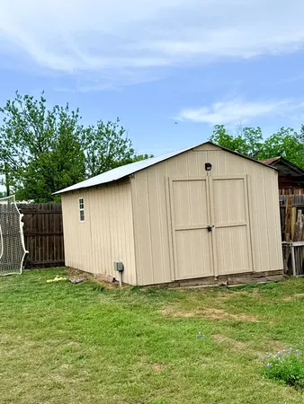 $198,000 | 1038 Martin Street, Mason, TX 76856