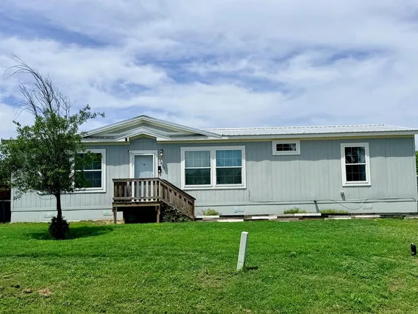 $198,000 | 1038 Martin Street, Mason, TX 76856