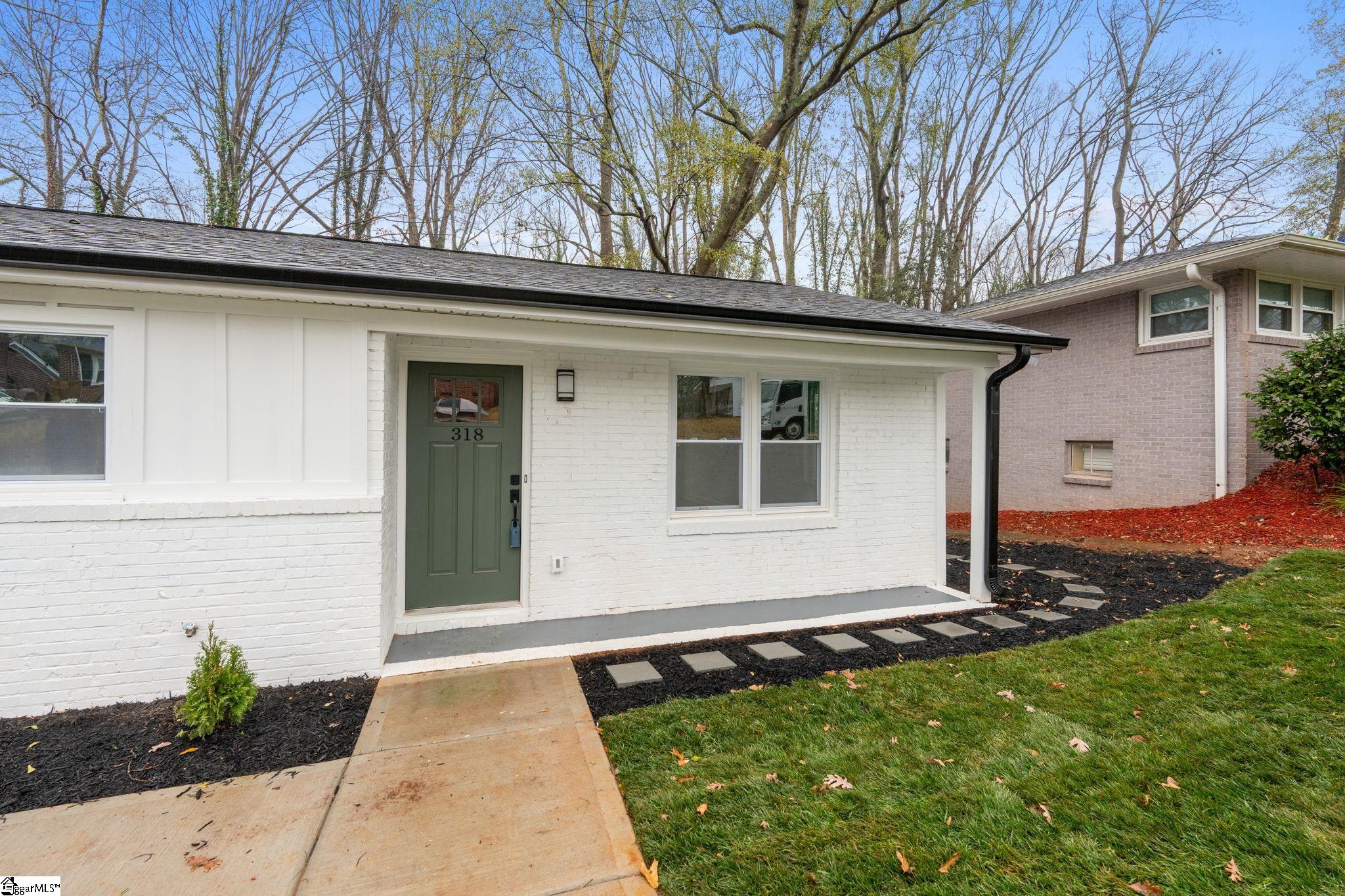 318 Elder Street Greenville, SC 29607 - Photo 4 of 29