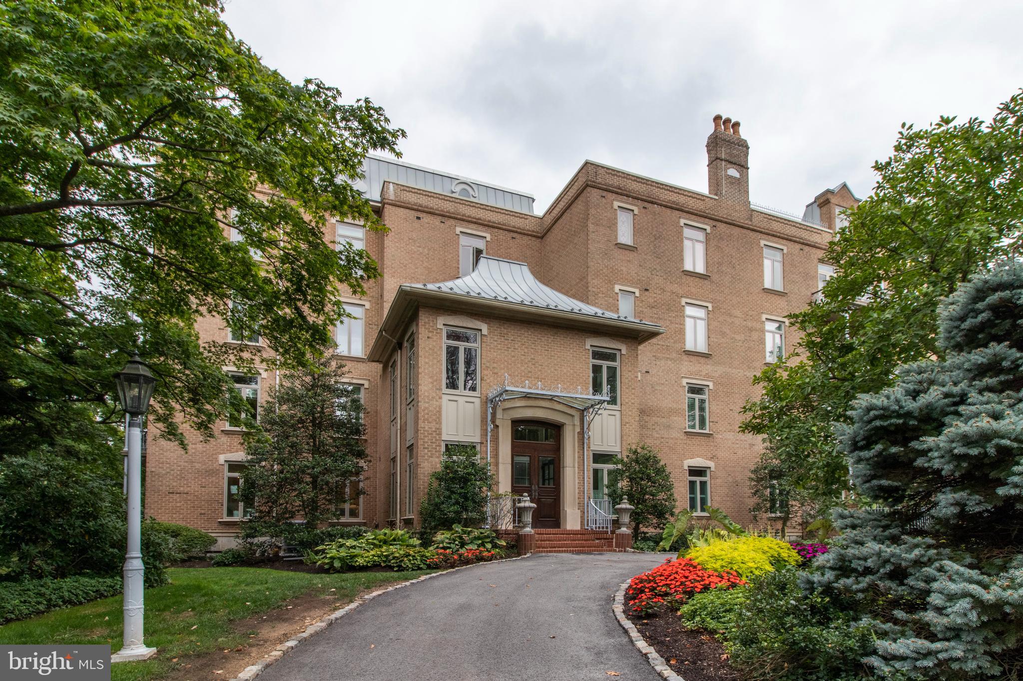 414 Old Lancaster Road, Unit 202, Haverford, PA 19041 Compass