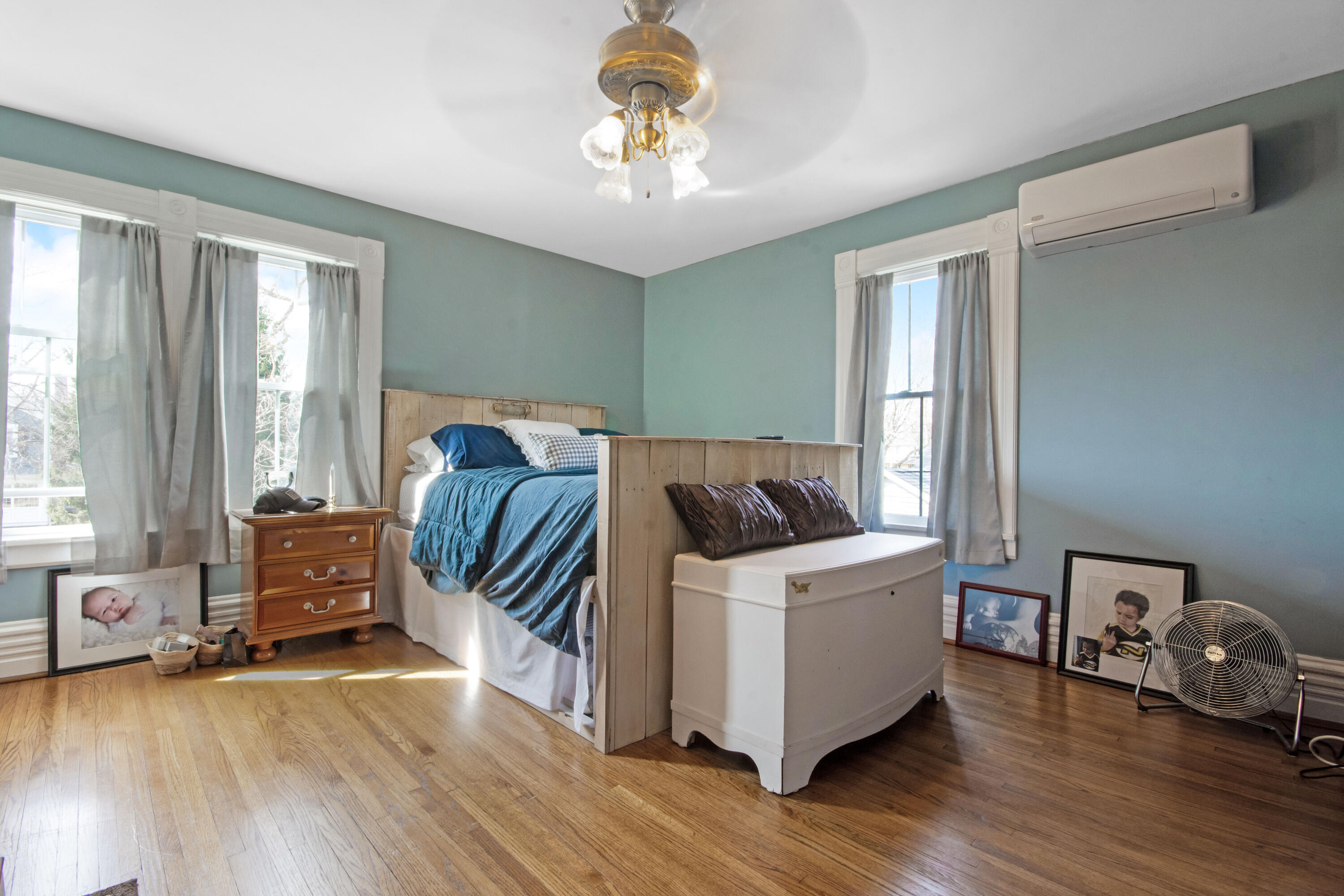 519 Madison Street Lake Geneva, WI 53147 - Photo 12 of 21 Primary bedroom