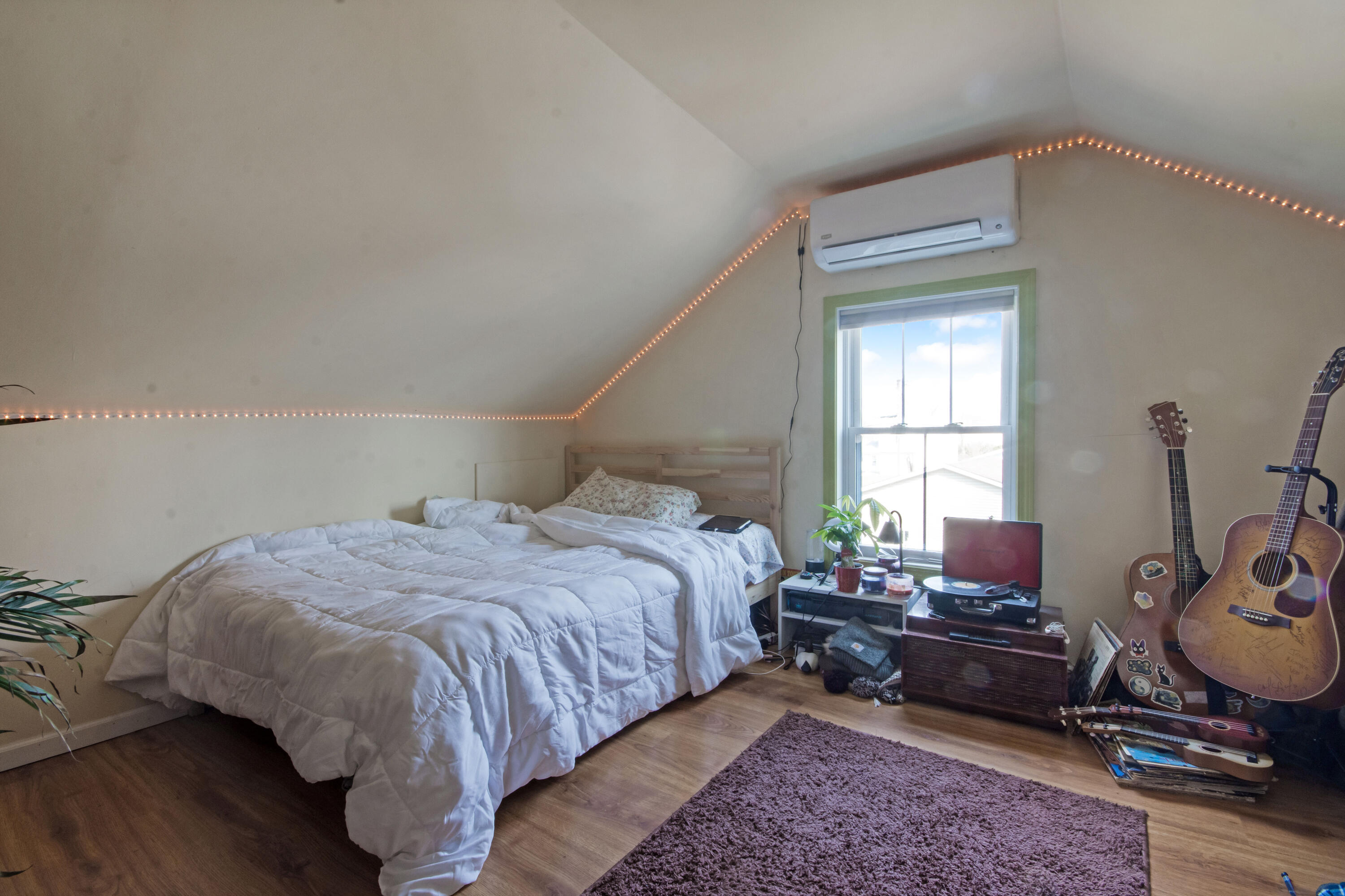 519 Madison Street Lake Geneva, WI 53147 - Photo 14 of 21 Bedroom 3