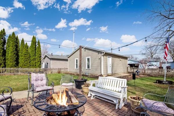 $665,000 | 519 Madison Street, Lake Geneva, WI 53147