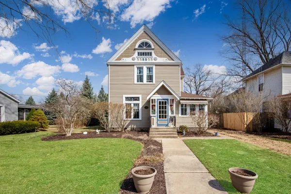$665,000 | 519 Madison Street, Lake Geneva, WI 53147