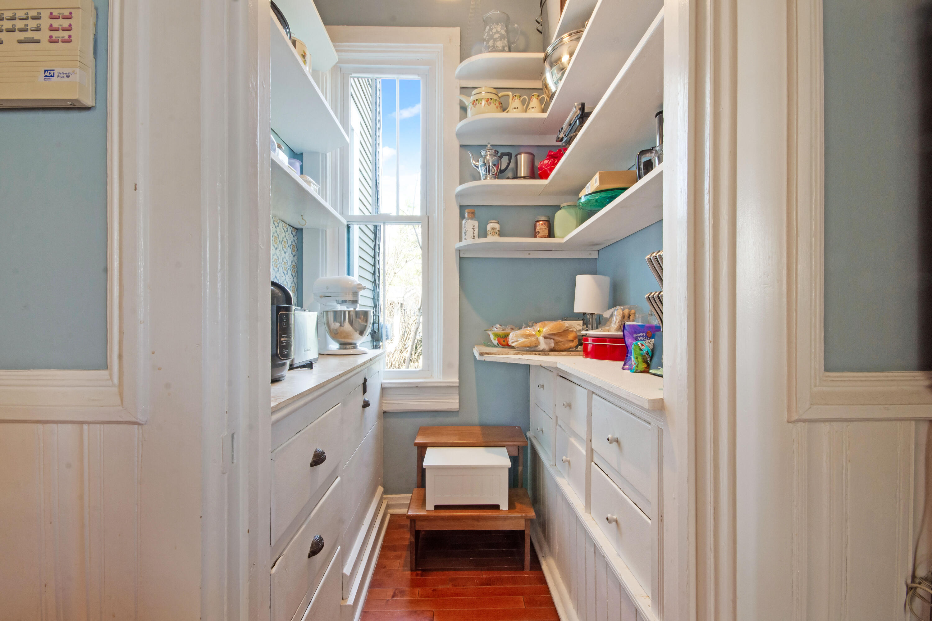 519 Madison Street Lake Geneva, WI 53147 - Photo 7 of 21 Pantry