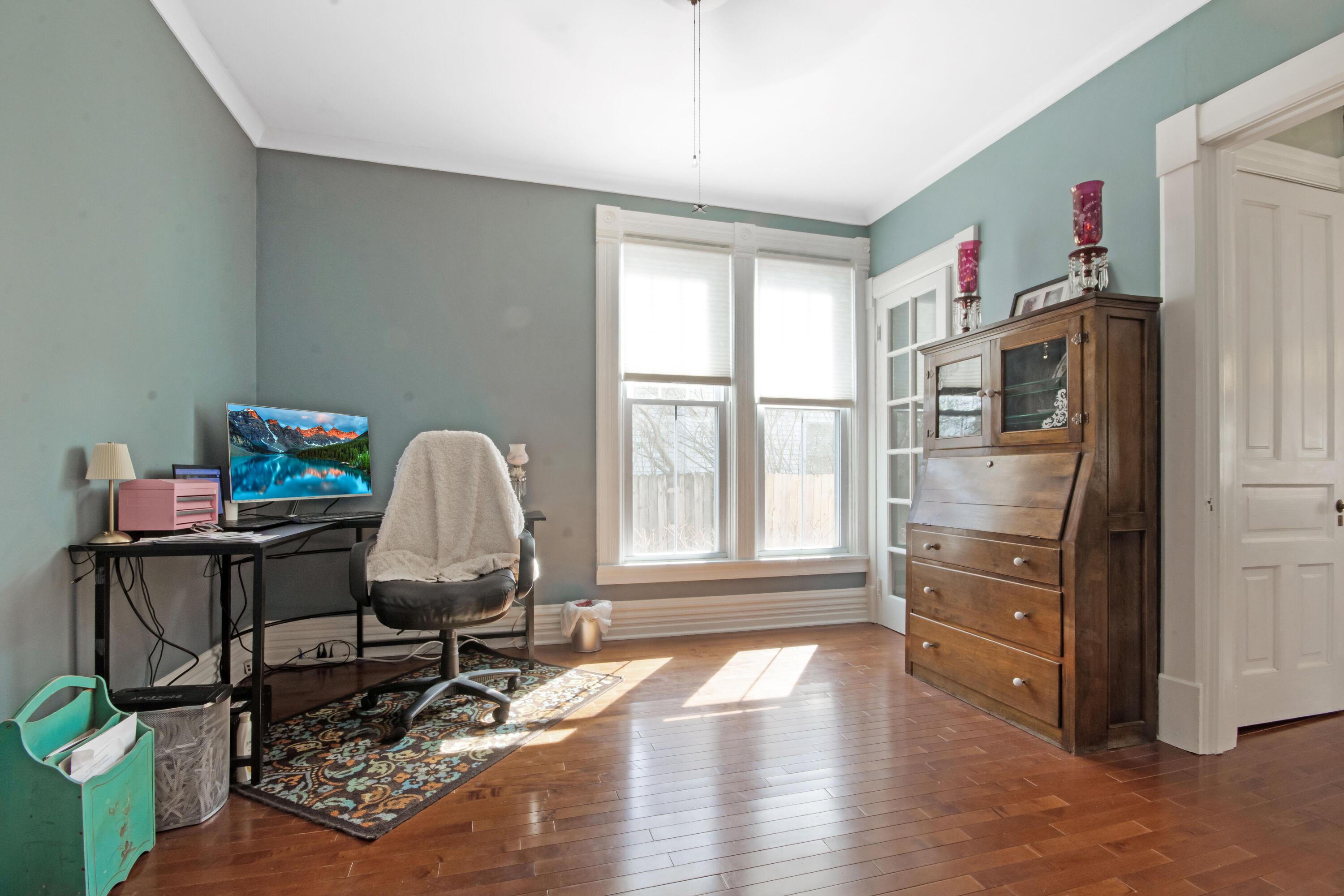 519 Madison Street Lake Geneva, WI 53147 - Photo 10 of 21 Office