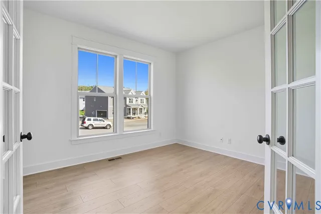 an empty room with a empty space