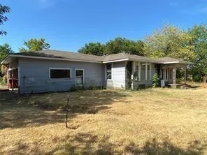 $150,000 | 401 South Gardner Street, Whitewright, TX 75491