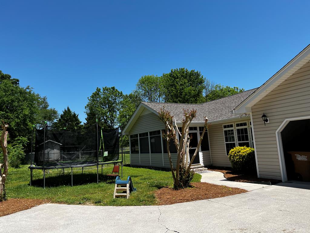 626 Bryson Road Southeast Dalton, GA 30721 - Photo 4 of 36 Gallery Image 4