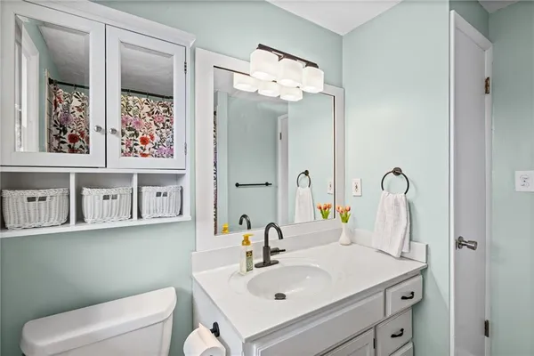 $355,000 | 4909 Nall Avenue, Roeland Park, KS 66205