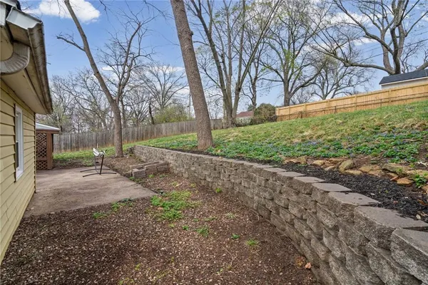 $355,000 | 4909 Nall Avenue, Roeland Park, KS 66205