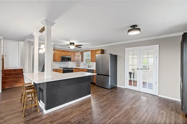 $355,000 | 4909 Nall Avenue, Roeland Park, KS 66205