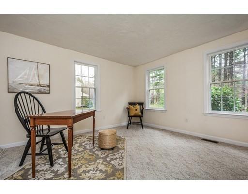 79 Rigby Road Lancaster, MA 01523 - Photo 10 of 23 a living room with furniture and a window