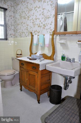 5986 Grove Hill Road Frederick, MD 21703 - Photo 7 of 30 Full bathroom on lower level of home