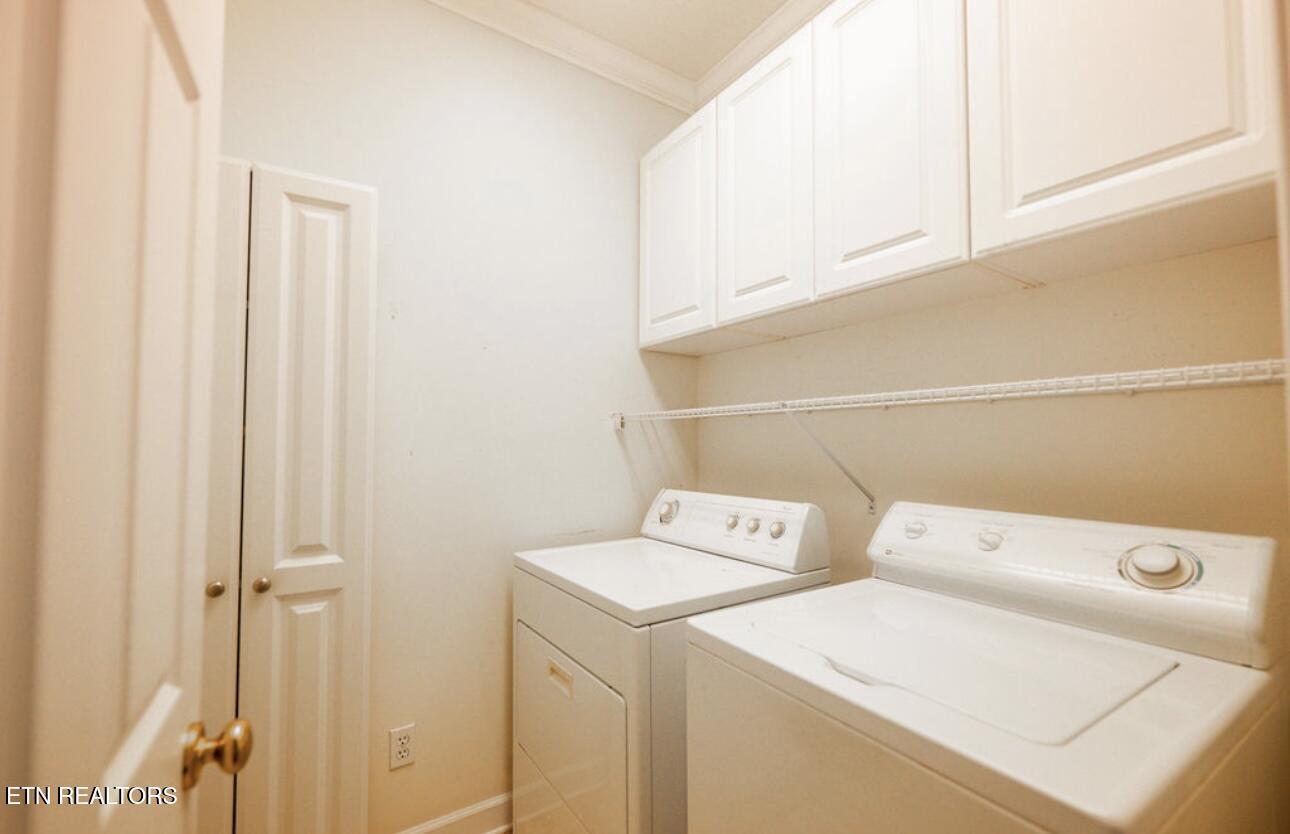 114 Tradewind Street Clinton, TN 37716 - Photo 12 of 25 laundry room