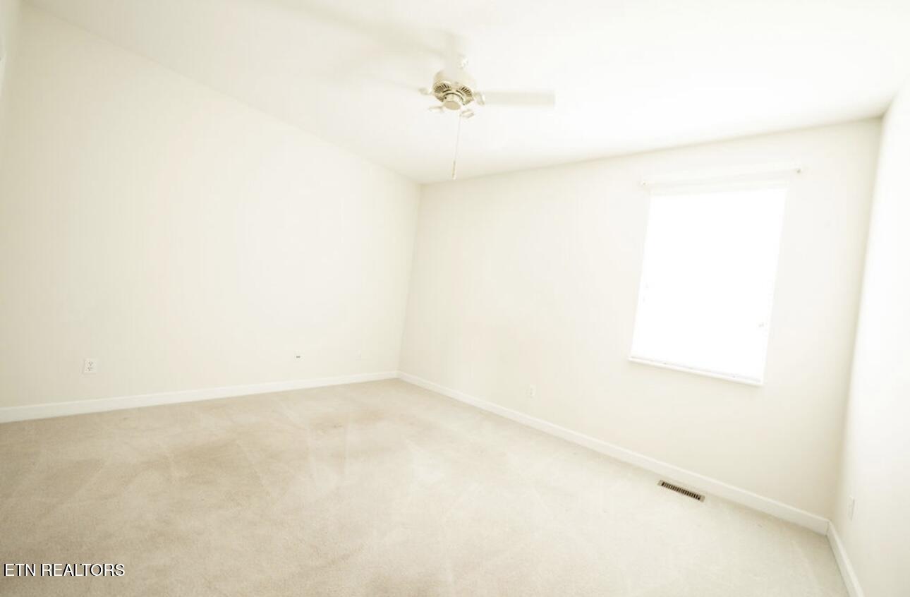 114 Tradewind Street Clinton, TN 37716 - Photo 21 of 25 bedroom #3