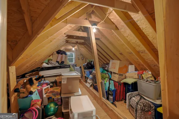 a view of entryway with a lot of stuff