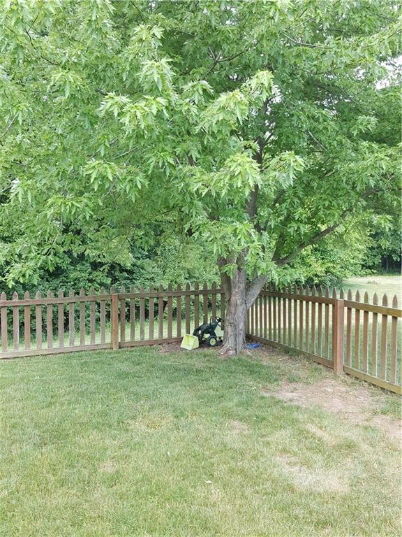 5390 Milhouse Road Indianapolis, IN 46221 - Photo 7 of 34