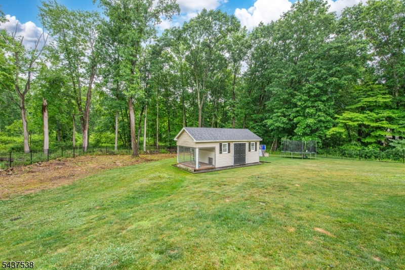 18 Stoneybrook Road Long Valley, NJ 07853 - Photo 46 of 49