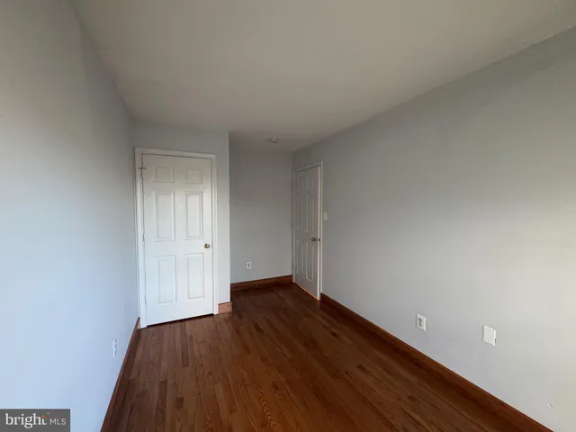 $2,900 | 3996 Royal Lytham Drive, Fairfax, VA 22033