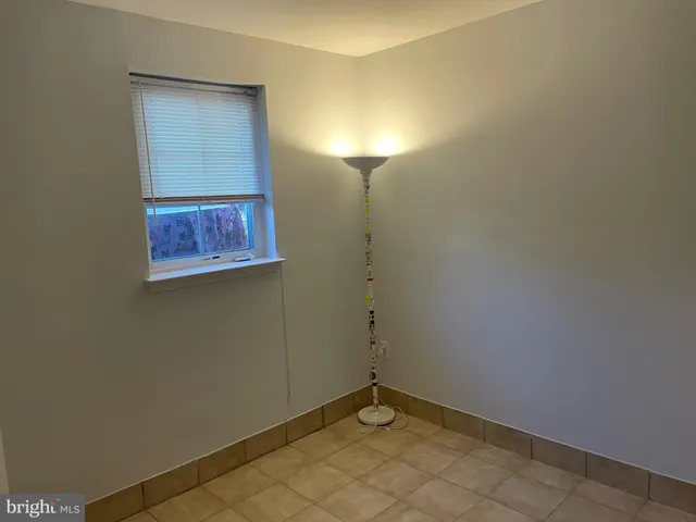 $2,900 | 3996 Royal Lytham Drive, Fairfax, VA 22033