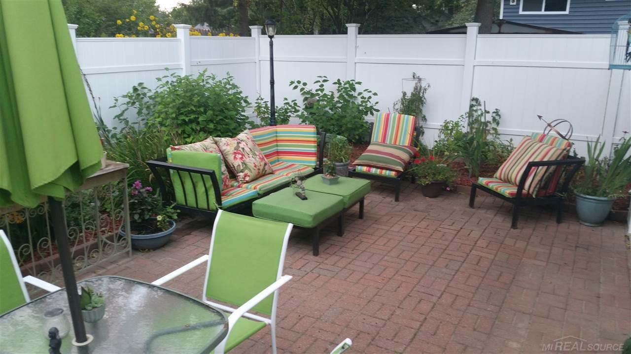 7299 Yale Road Lexington, MI 48450 - Photo 27 of 32 50042296-26.JPG