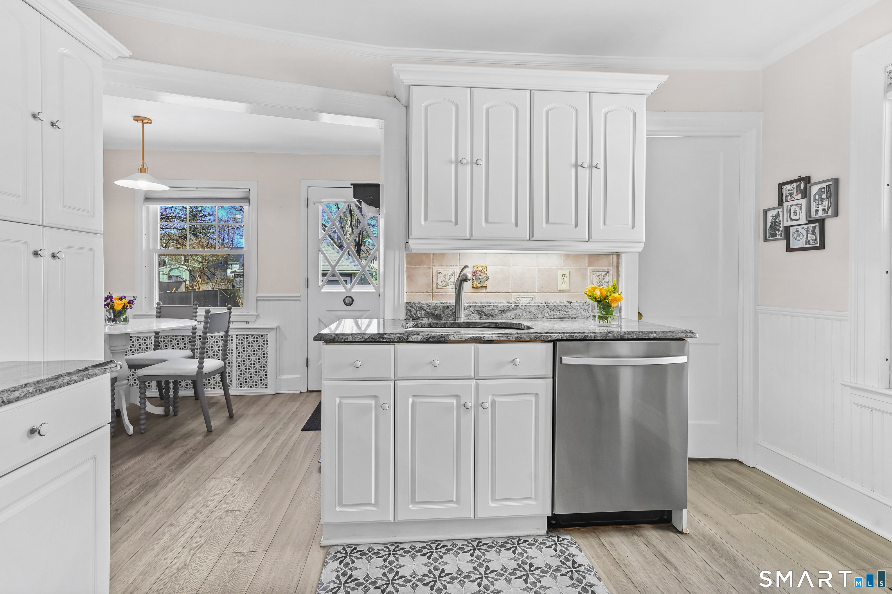 19 Westfield Road West Hartford, CT 06119 - Photo 14 of 40