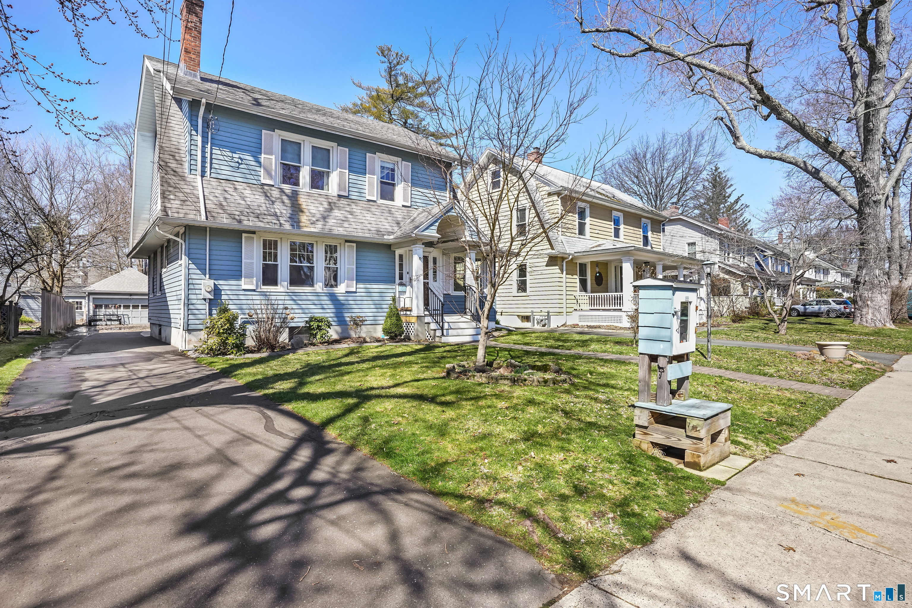 19 Westfield Road West Hartford, CT 06119 - Photo 4 of 40