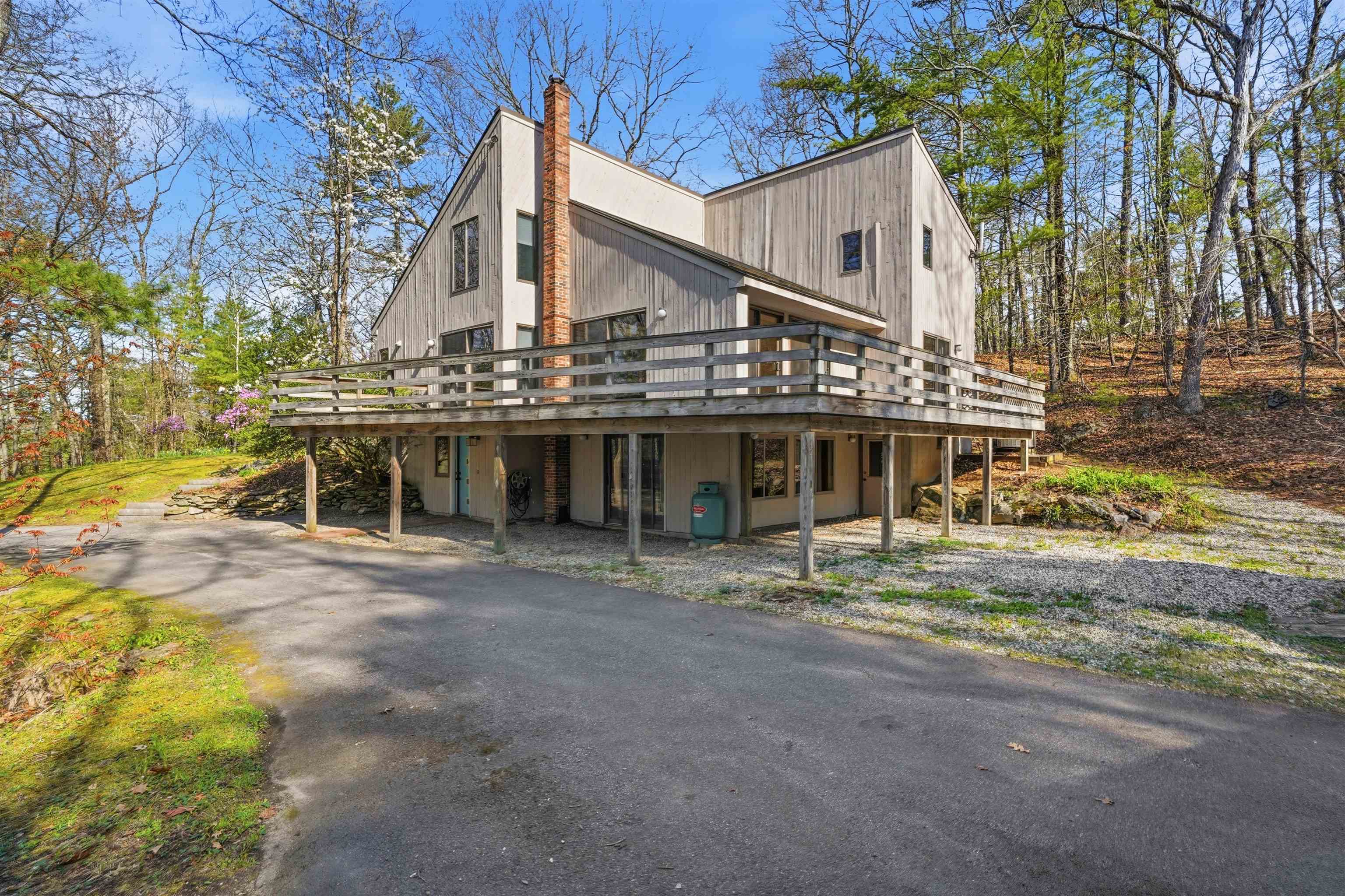 88 Meetinghouse Road Windham, NH 03087 - Photo 2 of 54