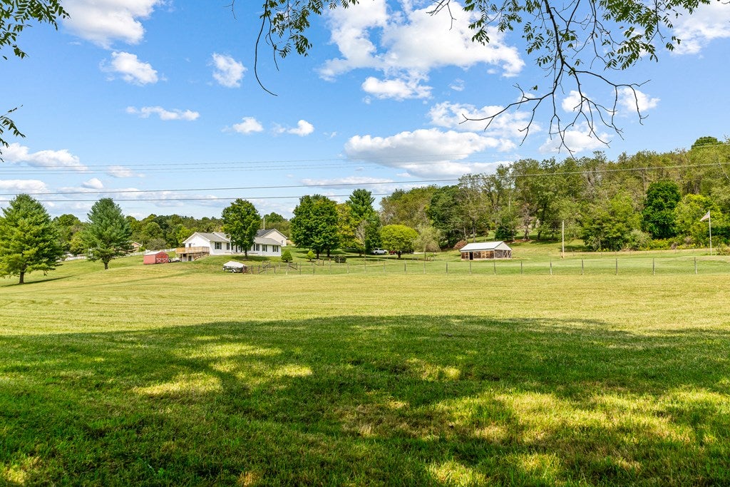 199 Keesling School Road Max Meadows, VA 24360 - Photo 65 of 73 Gallery Image 65