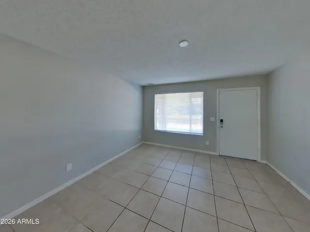 $1,909 | 6431 West Hatcher Road, Glendale, AZ 85302