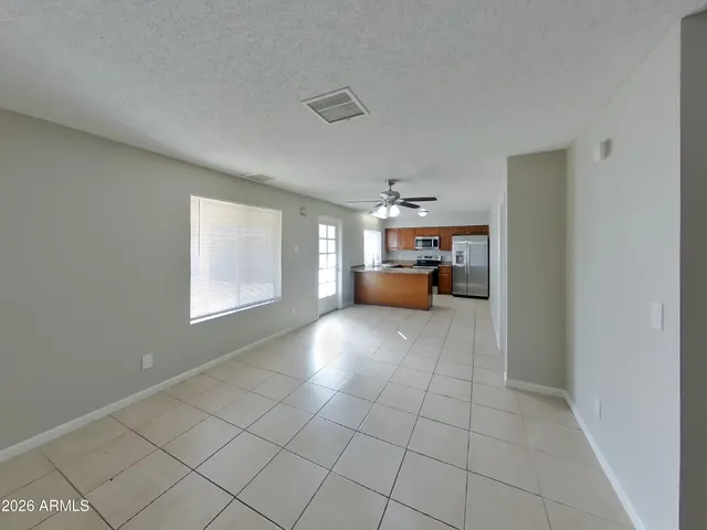 $1,909 | 6431 West Hatcher Road, Glendale, AZ 85302