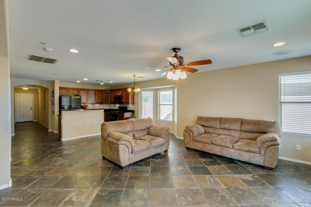4335 West Darrel Road Laveen, AZ 85339 - Photo 7 of 31 07-Darrel