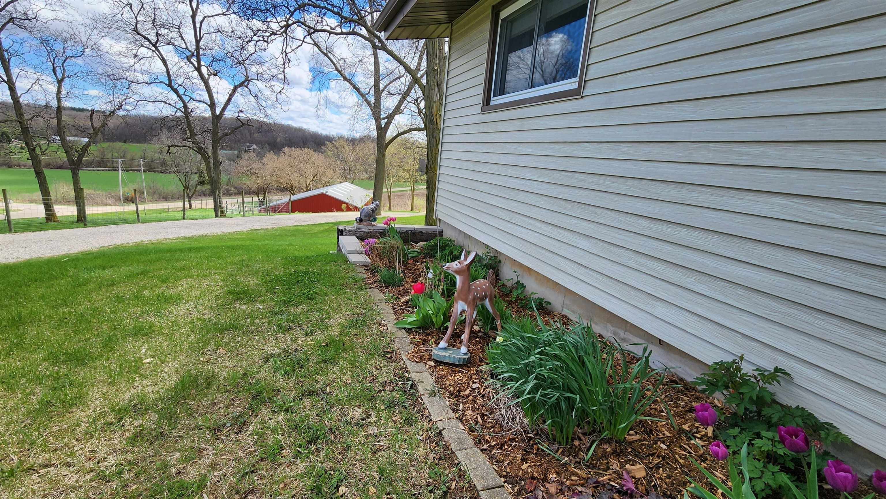 N339 Mt Hope Road Brodhead, WI 53520 - Photo 33 of 38