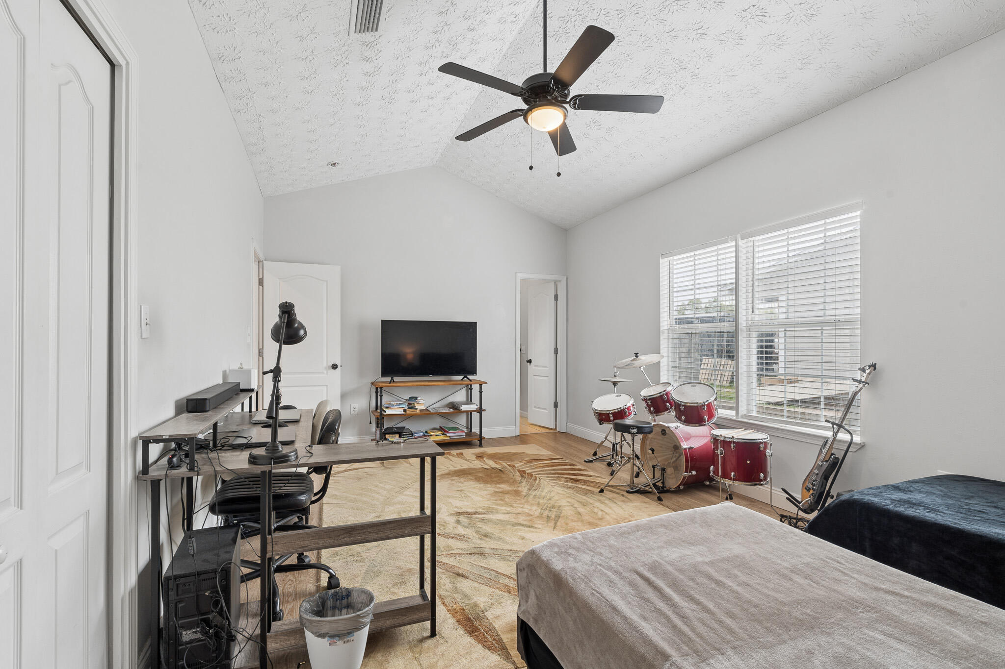 602 Tropical Way Freeport, FL 32439 - Photo 19 of 29 VRT09974