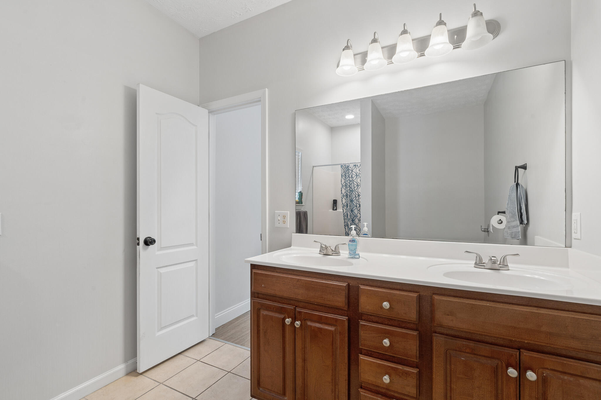 602 Tropical Way Freeport, FL 32439 - Photo 21 of 29 VRT09989