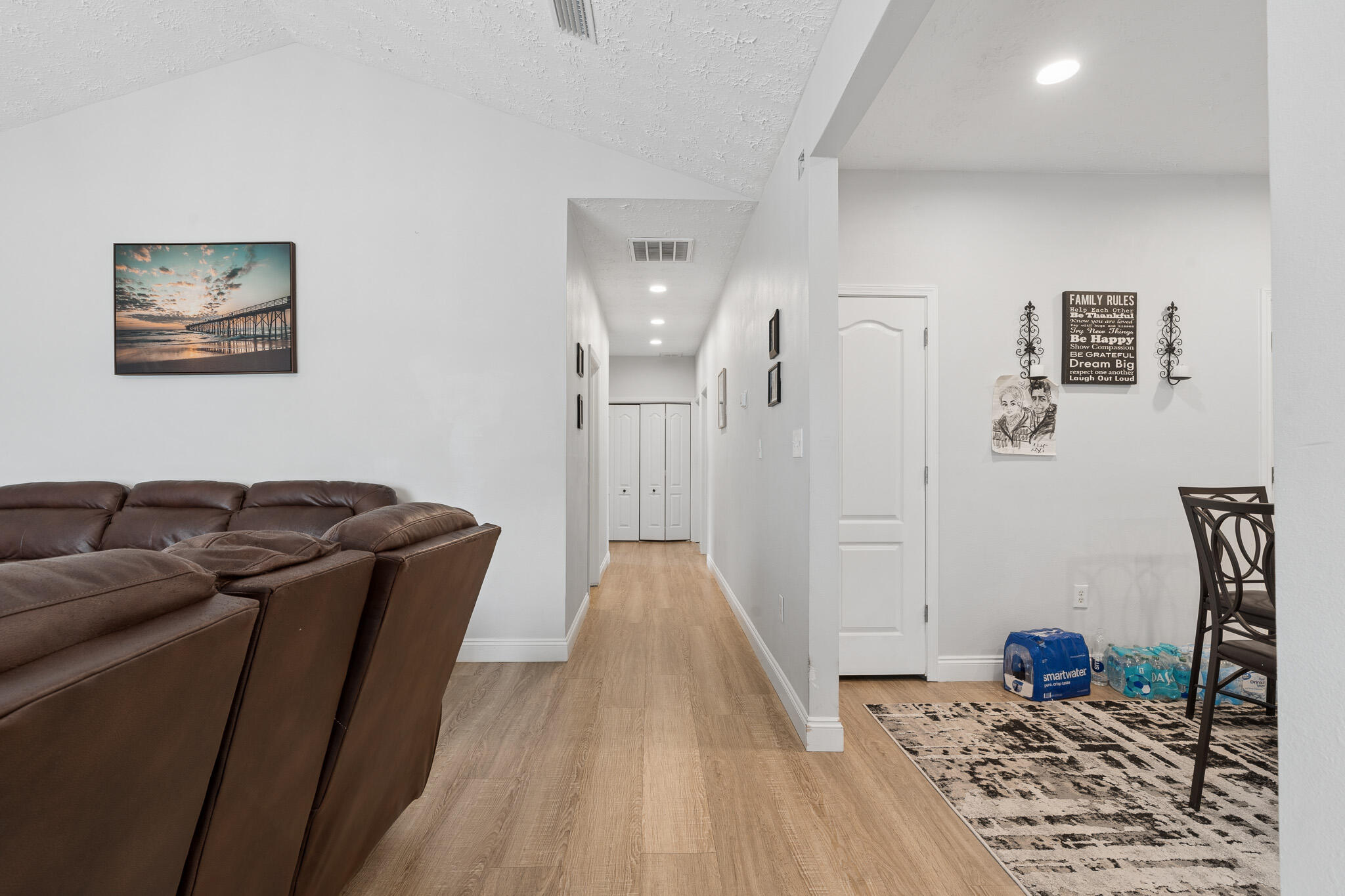 602 Tropical Way Freeport, FL 32439 - Photo 3 of 29 VRT09869