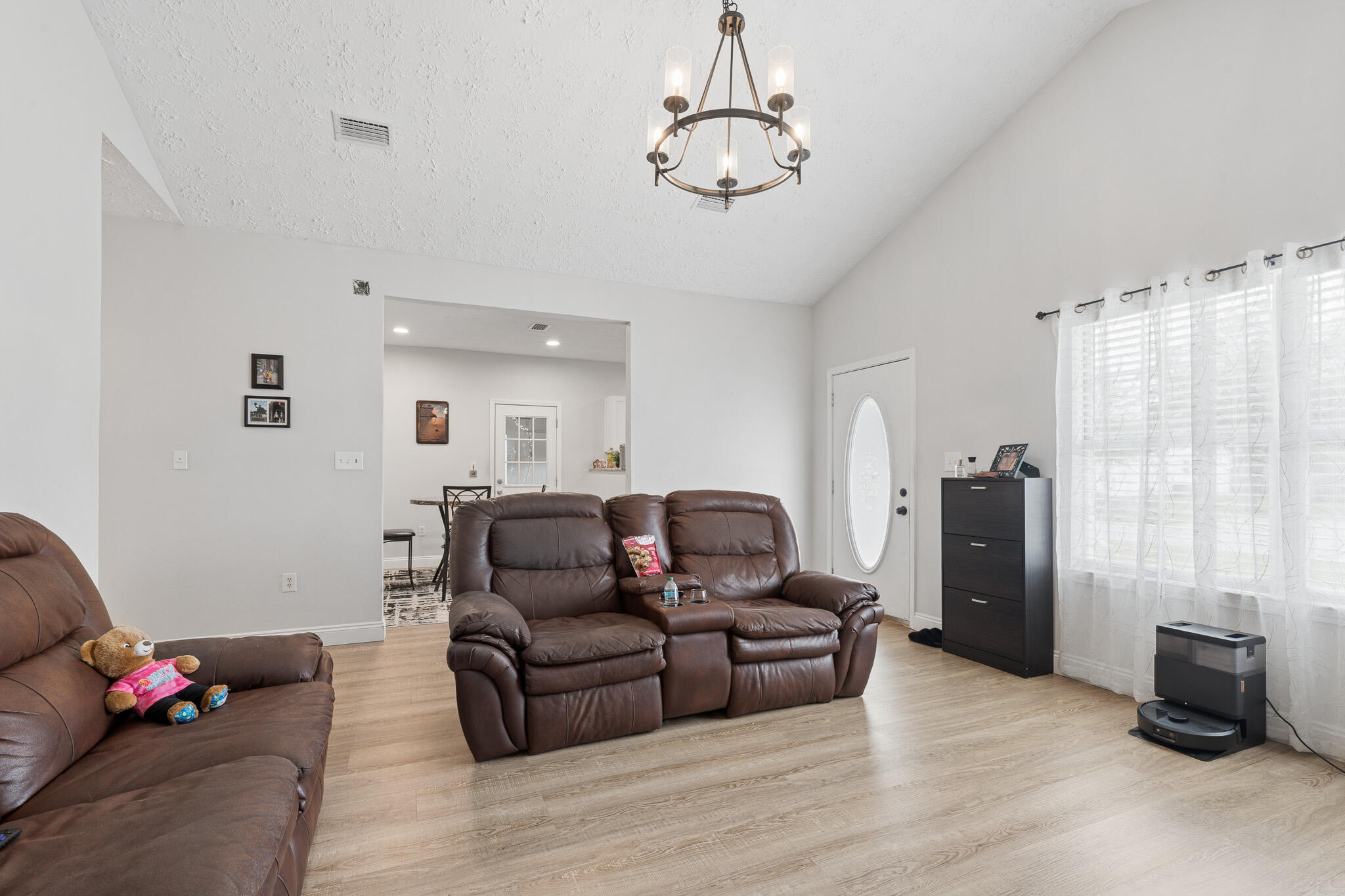 602 Tropical Way Freeport, FL 32439 - Photo 5 of 29 VRT09859