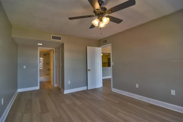 $1,670 | 4900 Brittany Drive South, Unit 1409, St. Petersburg, FL 33715