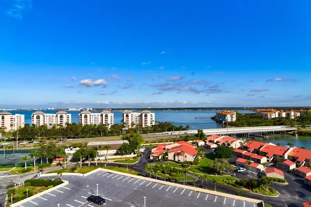 $1,670 | 4900 Brittany Drive South, Unit 1409, St. Petersburg, FL 33715