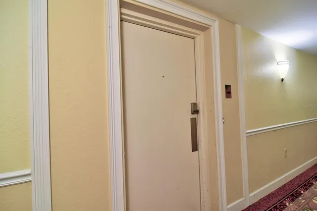 $1,670 | 4900 Brittany Drive South, Unit 1409, St. Petersburg, FL 33715