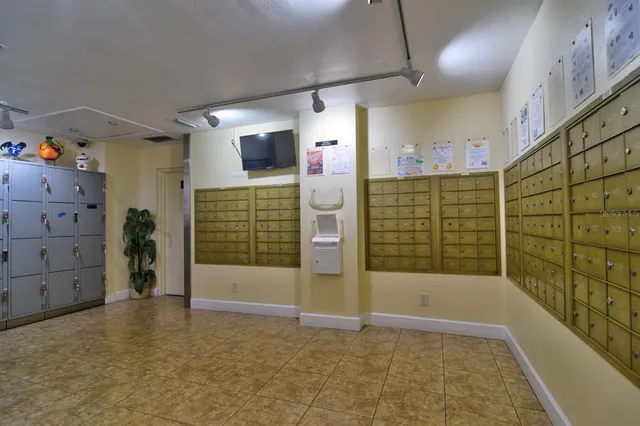 $1,670 | 4900 Brittany Drive South, Unit 1409, St. Petersburg, FL 33715