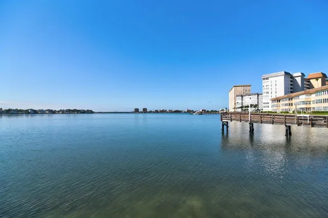 $1,670 | 4900 Brittany Drive South, Unit 1409, St. Petersburg, FL 33715