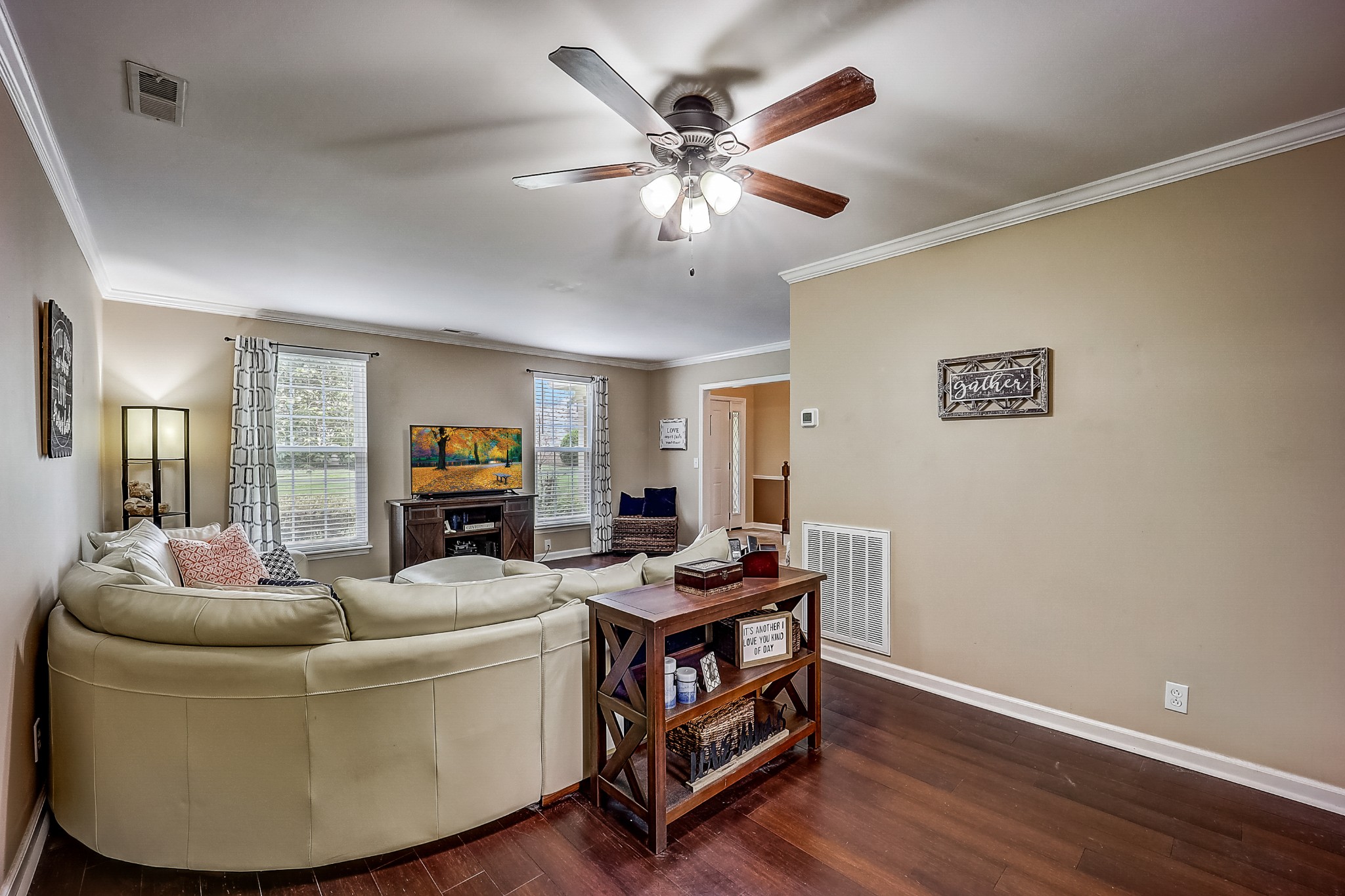 922 General George Patton Road Nashville, TN 37221 - Photo 7 of 30 a living room with furniture and a wooden floor